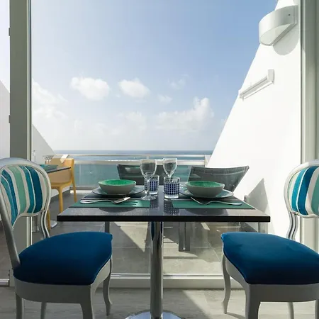 Luxury Suite Over The Beach Las Palmas de Gran Canaria Exterior photo